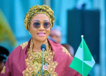 United States President Donald Trump has acknowledged the presence of Nigeria’s First Lady, Senator Oluremi Tinubu, at the 74th National Prayer Breakfast held in Washington, D.C. Speaking during the event on Thursday, Trump drew attention to Mrs Tinubu in the audience, describing her as a respected figure and highlighting her role as a Christian pastor in one of the largest churches in Nigeria. “We are honoured to be joined today by the First Lady of Nigeria, who also happens to serve as a Christian pastor at one of the largest churches. A very respected woman,” Trump said. Video: President Trump acknowledged the presence of Nigeria's first lady, Sen. Remi Tinubu at National Prayer Breakfast Credit: X // Rapid Response 47 pic.twitter.com/AbeAeeHTw7 — Vanguard Newspapers (@vanguardngrnews) February 5, 2026 Addressing her directly, the US president added: “First Lady, where are you? Thank you very much. It is a great honour to have you with us.” The National Prayer Breakfast is an annual gathering that brings together political leaders, faith leaders and dignitaries from across the world for prayer, reflection and dialogue on issues of faith, leadership and national development.