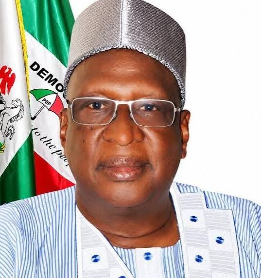 Fintiri Declares 3-Day Mourning for Bamanga Tukur image (4)